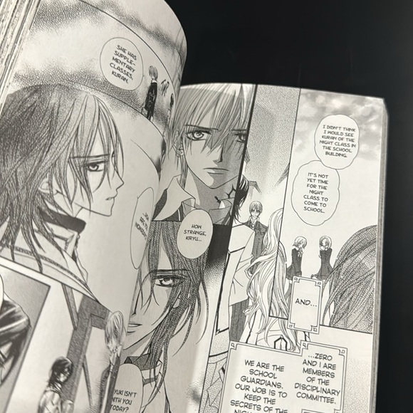 Vampire Knight: Volume 1 by Matsuri Hino - Paperback Manga Novel - Picture 5 of 10